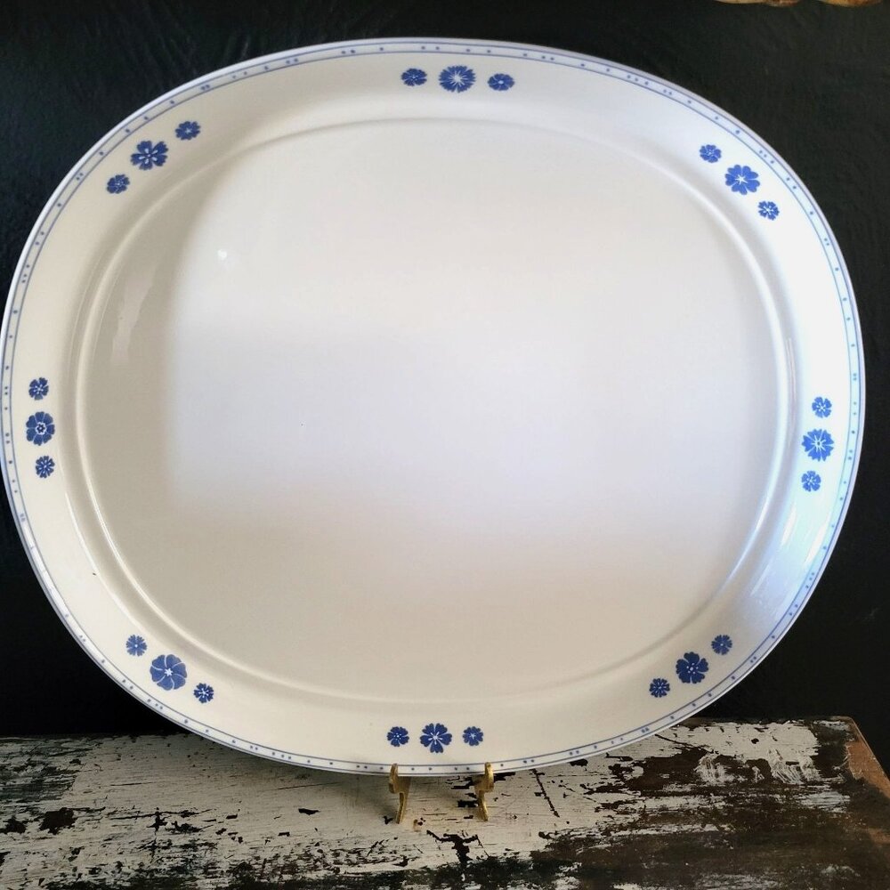 Large Vintage Villeroy & Boch Farmhouse Touch Oval Platter, Blue and White